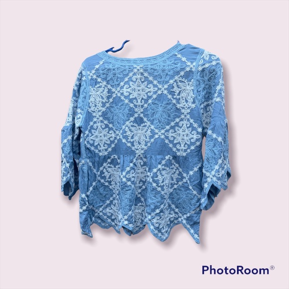 Kindred brand blouse size small - Picture 3 of 3